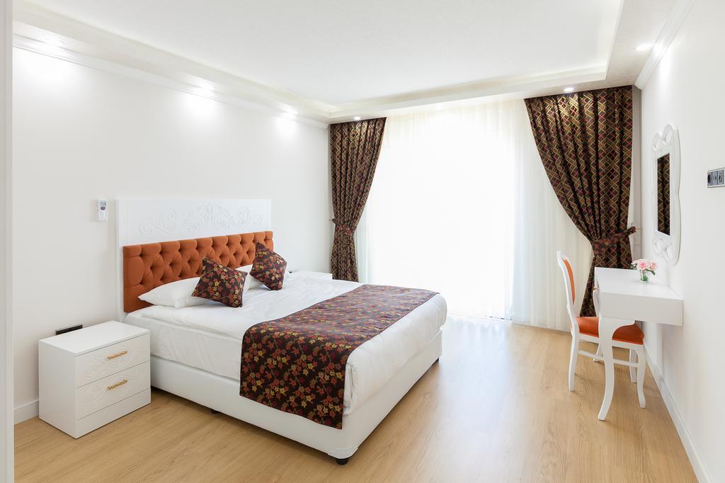 Melda Palace Antalya Habitación foto